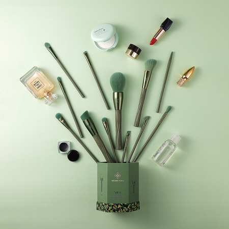 Eigshow Zestaw pędzli Ecopro Series 12 sztuk Eco Tea Makeup