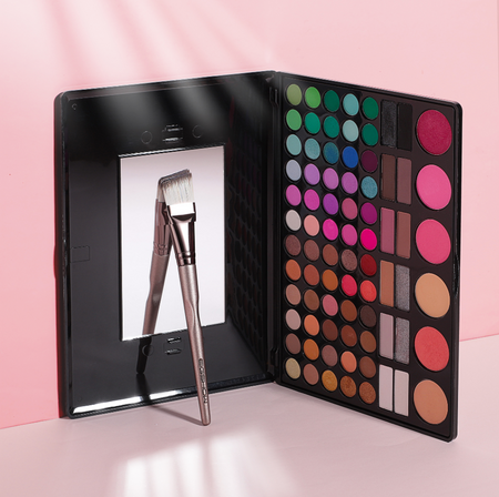 Eigshow Beauty Zestaw 18 pędzli Morning Glory z Eui